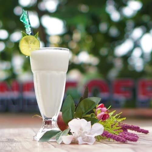 Sữa chua đánh đá